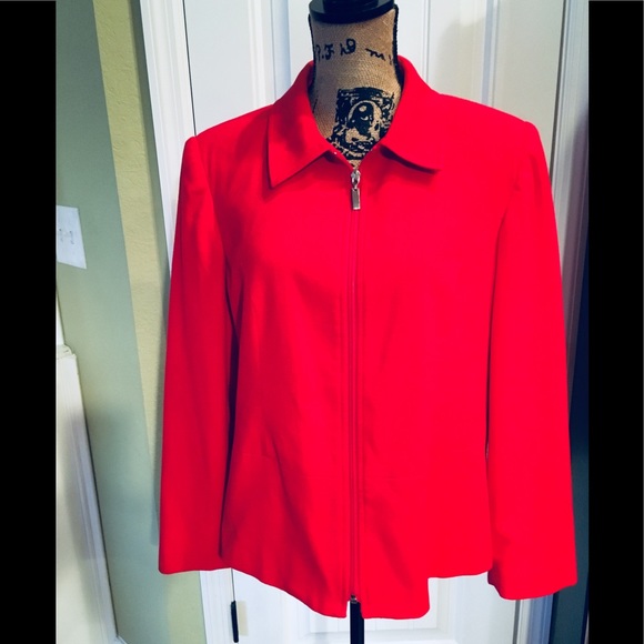 Sag Harbor Red Classy Jacket Size 14P dressy! - Picture 4 of 7
